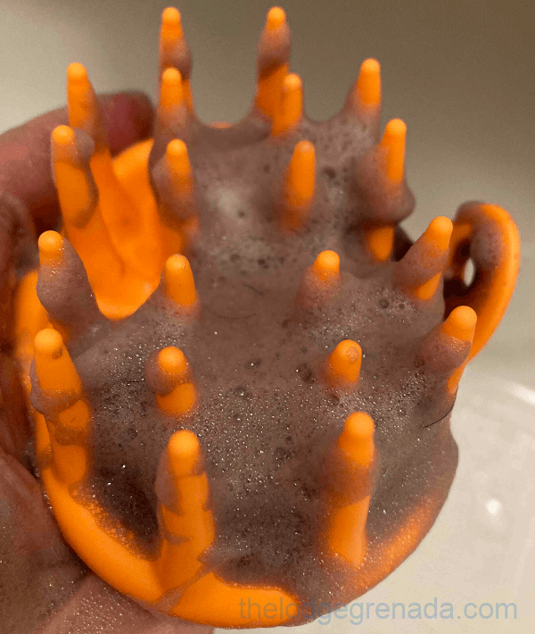 頭皮もみブラシ